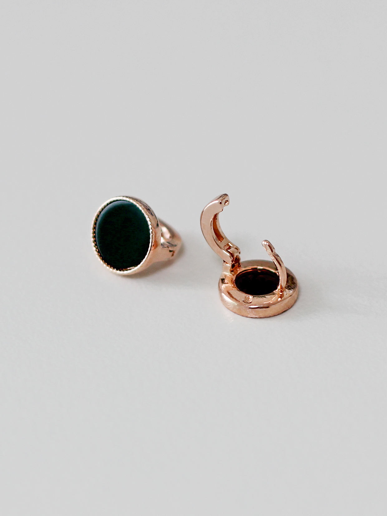 925 silver onyx one-touch earring (+14k rose gold plating)